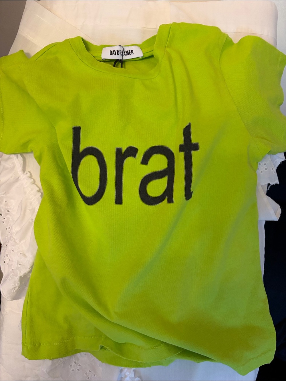 Daydreamer LA Charli xcx ‘brat’ XS tee Brat Summer NWT